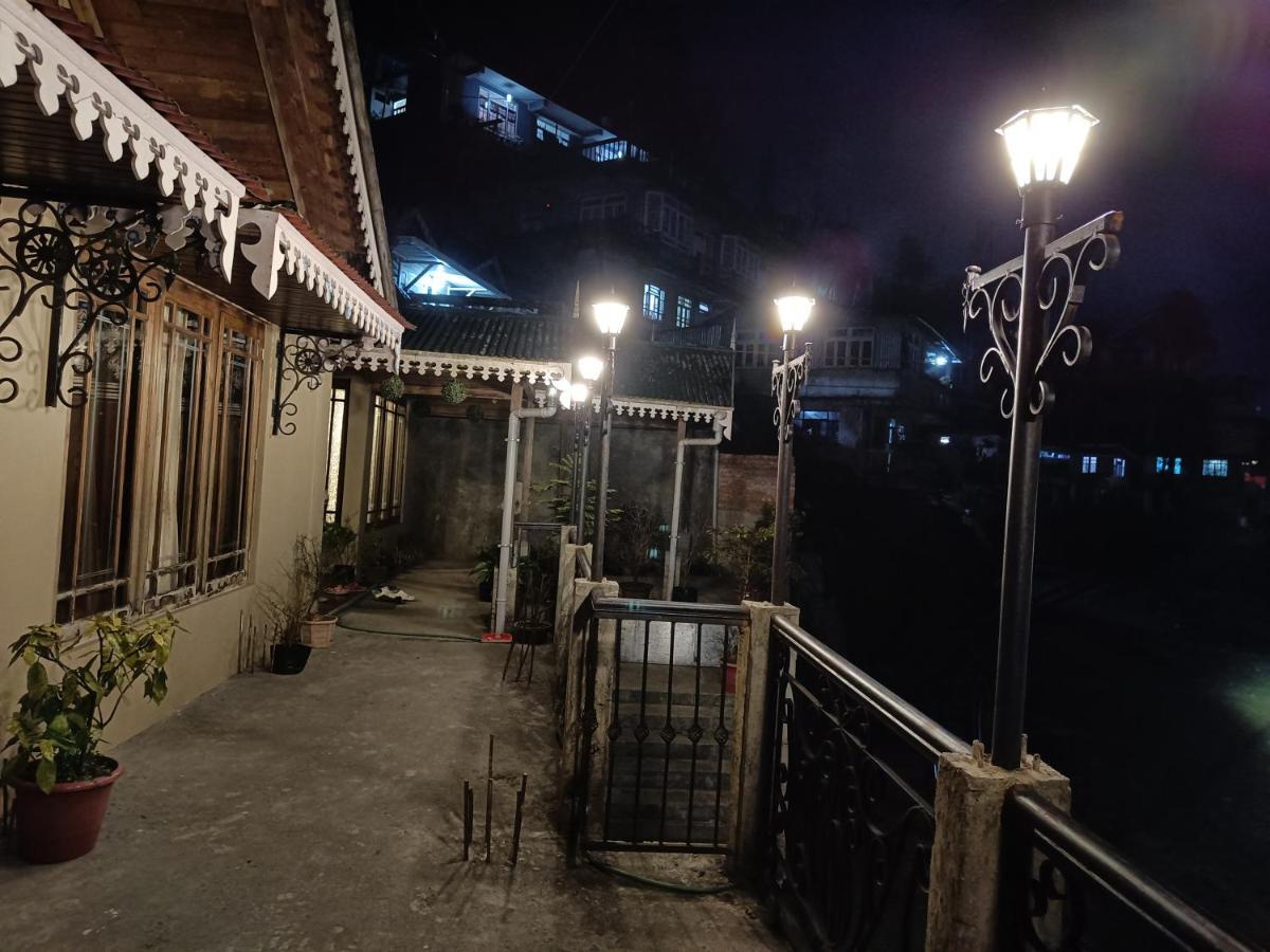 Marigold Manor Homestay Νταρτζίλινγκ Εξωτερικό φωτογραφία